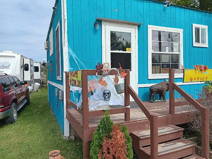 End of the Trail RV Park 4