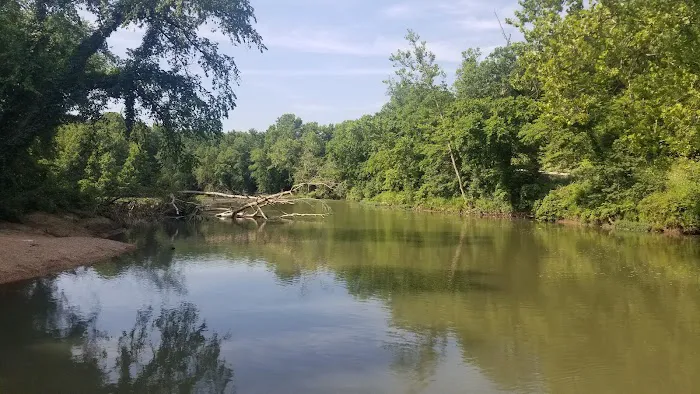 Mother Nature's Riverfront Retreat 2