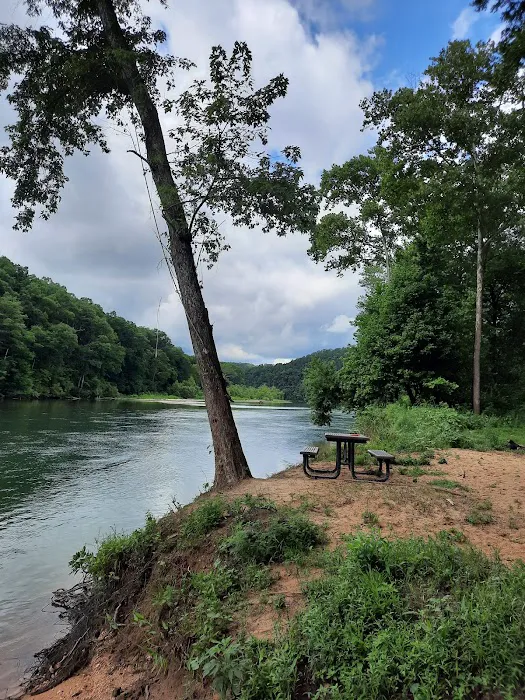 Hickory Landing 8