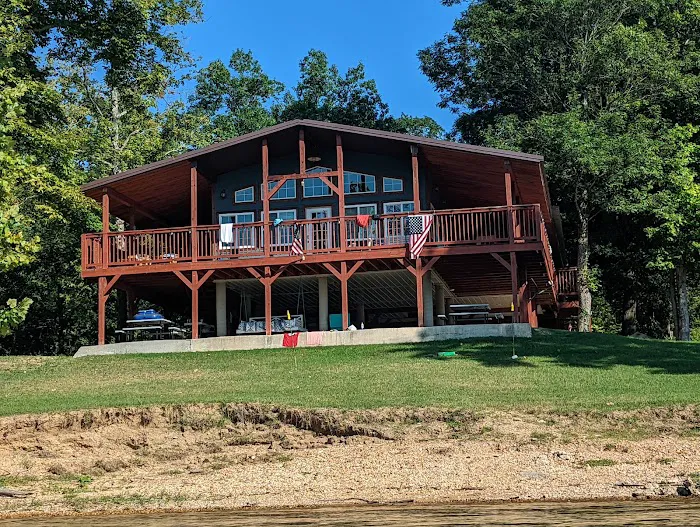 Rocky River Resort 8