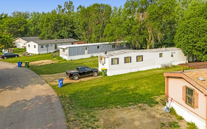 Pipestone Estates Mobile Home Park 3