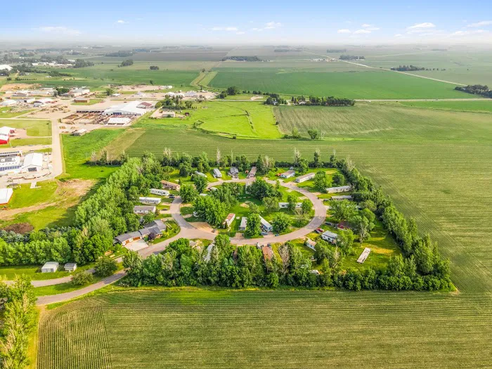 Pipestone Estates Mobile Home Park 10
