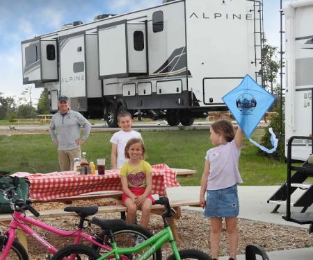 Alpen Bluffs Outdoor Resort