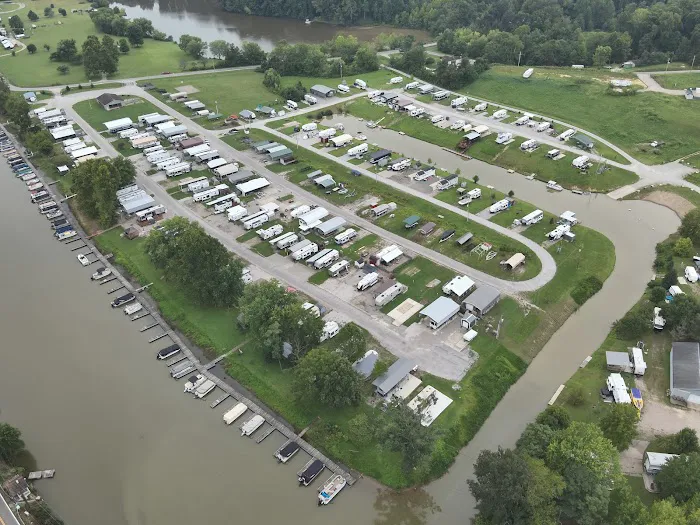 The PORT Campground & Docks 4