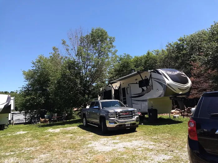 Clewell's Landing Camp at Pinecrest 2