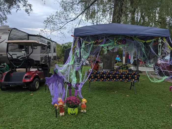 Hide-A-Way Lakes Campground 9