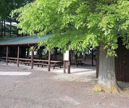 Lil Johnu2019s Campground