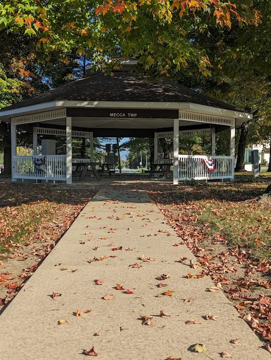 Robinson's Lakeside Campgrounds 4