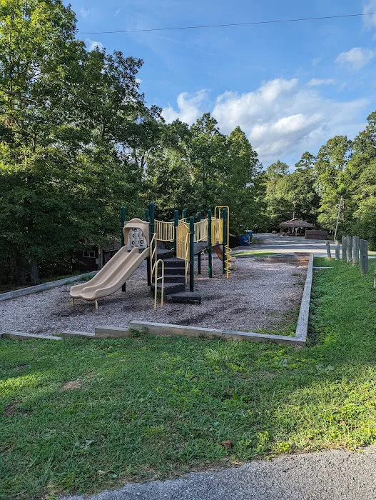 Cumberland Falls Campground 8