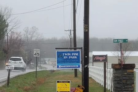 Twin Pine RV Park