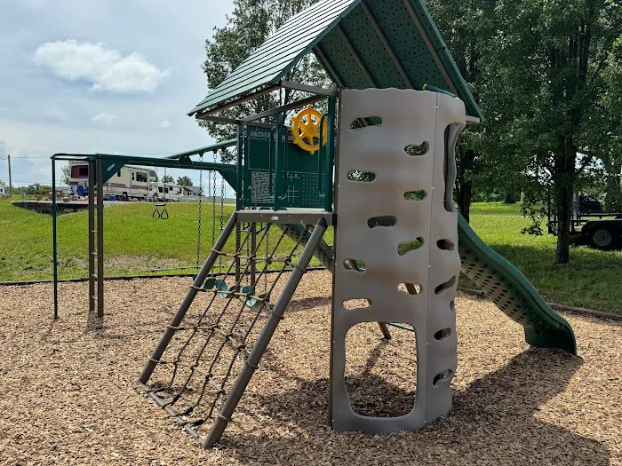 Park Paradise RV Campground 3