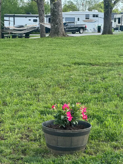 Park Paradise RV Campground 9