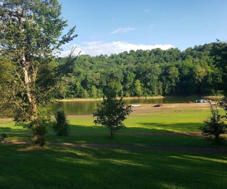 Pulaski County Park Campground & Boat Ramp