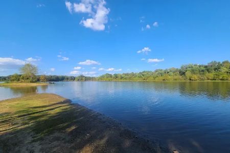 Deer Point Resort