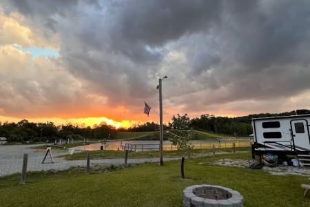Oasis Point - RV Campground & Adventure Lake