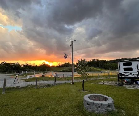 Oasis Point - RV Campground & Adventure Lake