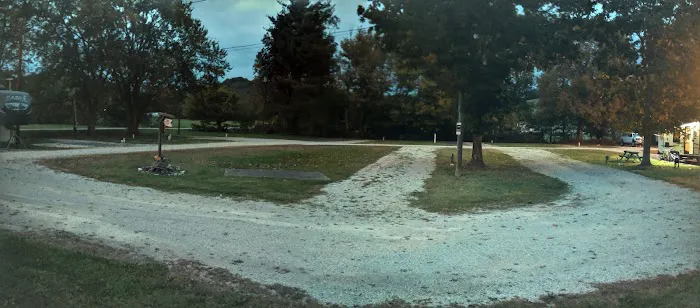 Valley Breeze RV Campground 7