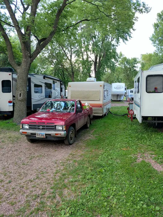 Red Barn RV Park 9