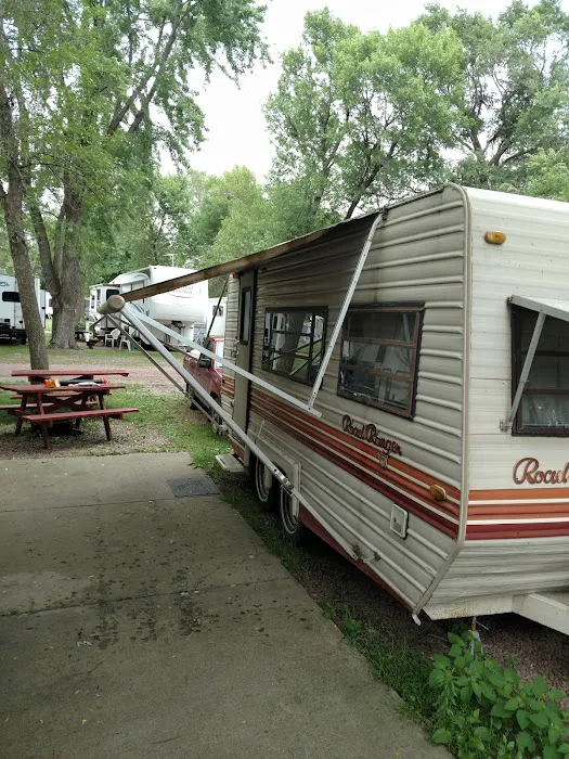Red Barn RV Park 10