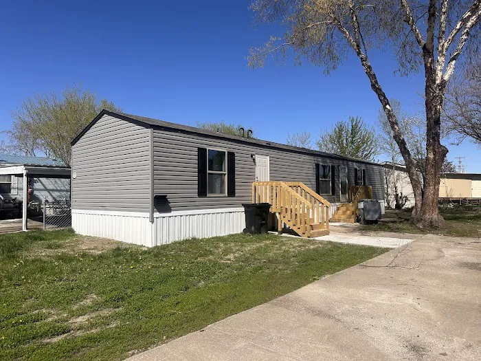 Elkhorn Mobile Home Community 3