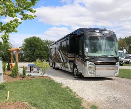 West Omaha / NE Lincoln KOA Holiday