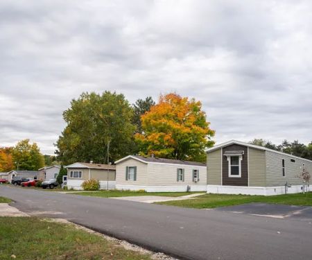 Harbor Springs Estates