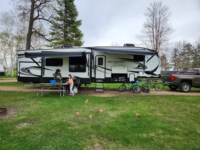 Pete's Retreat Family Campground 5