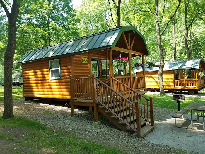 Austin RV Park and Cabins 8