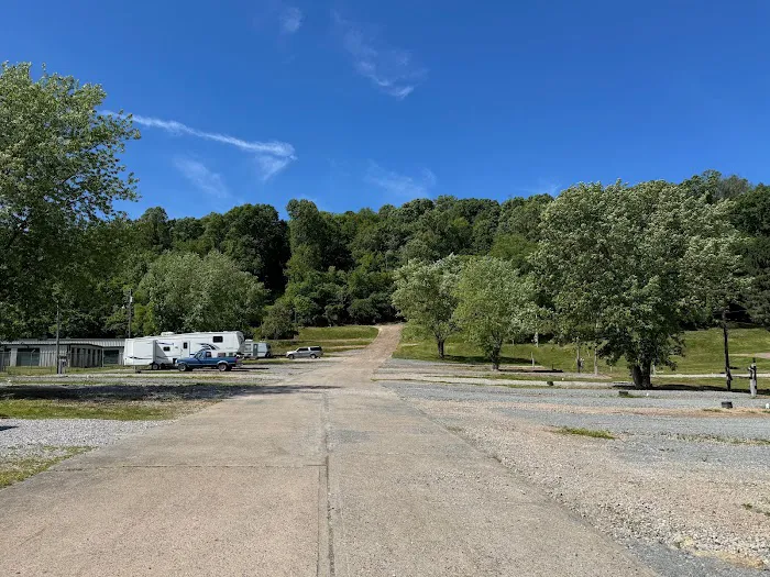 Parkersburg RV Park and Storage Facility 2
