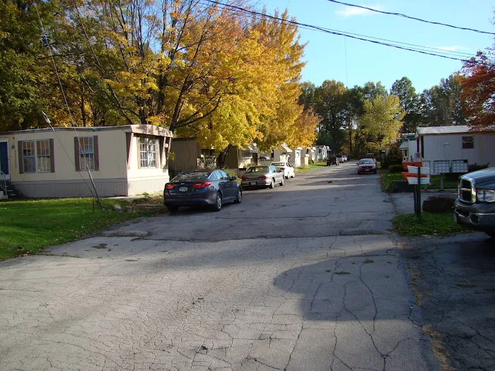 Pin Oaks Mobile Home Park 3