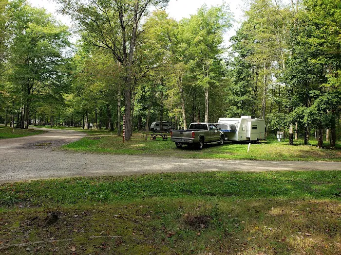 Lake Village Campground 10