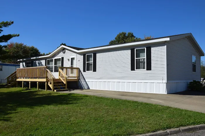 Brookfield Acres Manufactured Home Community 7