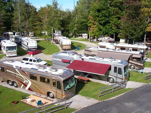 Evergreen Lake Park RV Sales 9