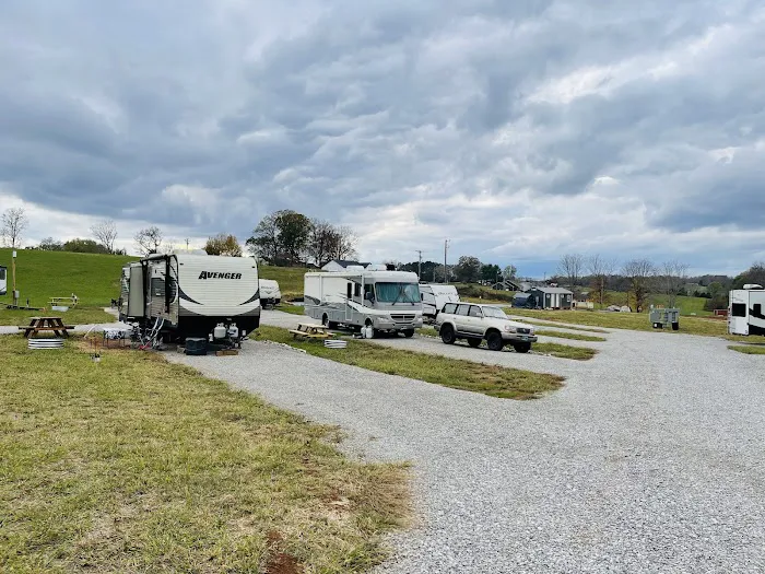 Upper Cumberland RV Park and Campground 3