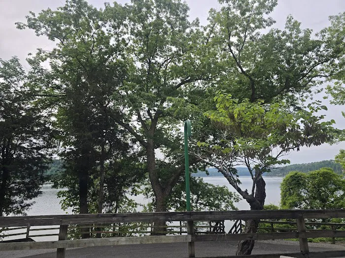 U.S. Army Corps of Engineers Waitsboro Campground 7