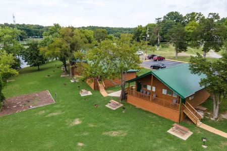 RV Park & Campground at Nashville Shores