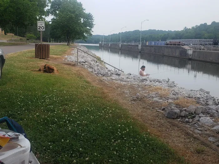 Cheatham Lock and Dam 5
