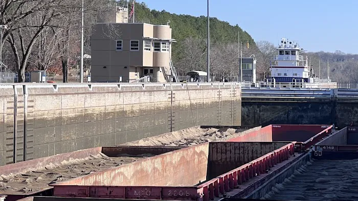 Cheatham Lock and Dam 9