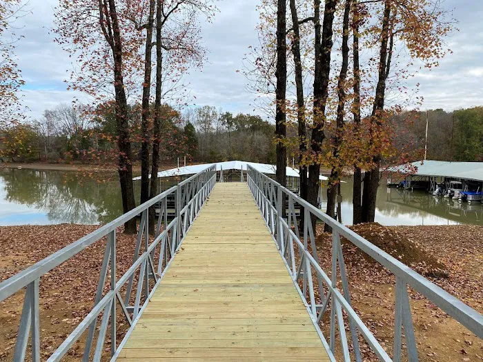 Cypress Creek Marina & Grill 3