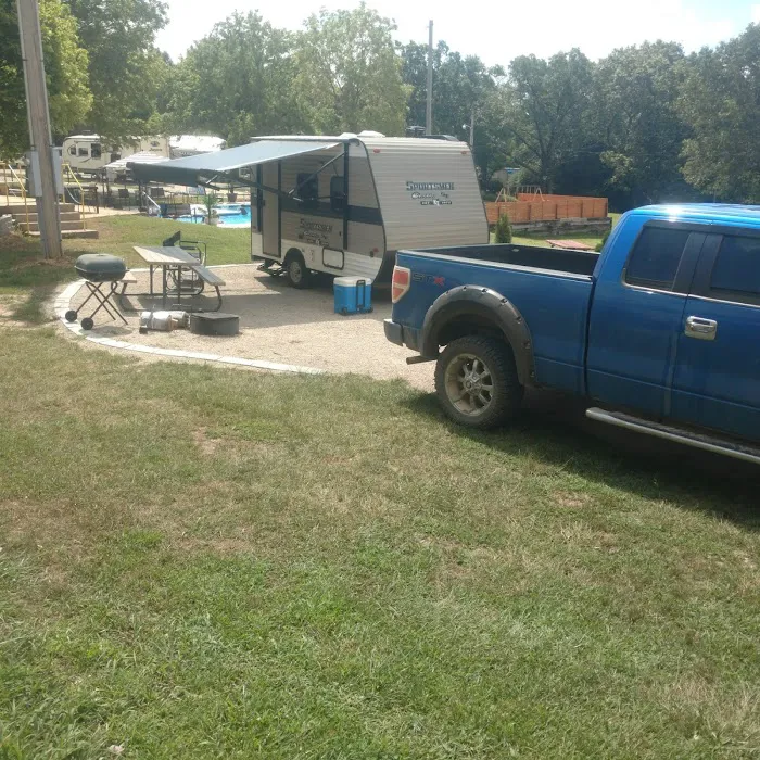 Lebanon / Bennett Spring KOA Holiday 8