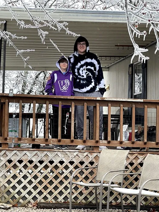 Family Crossing Mobile Home 2