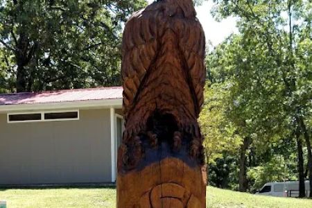Wildoaks Campground and roadside cafe