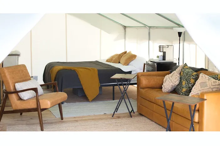 Spring Rock Ranch Glamping & Nature Venue 4