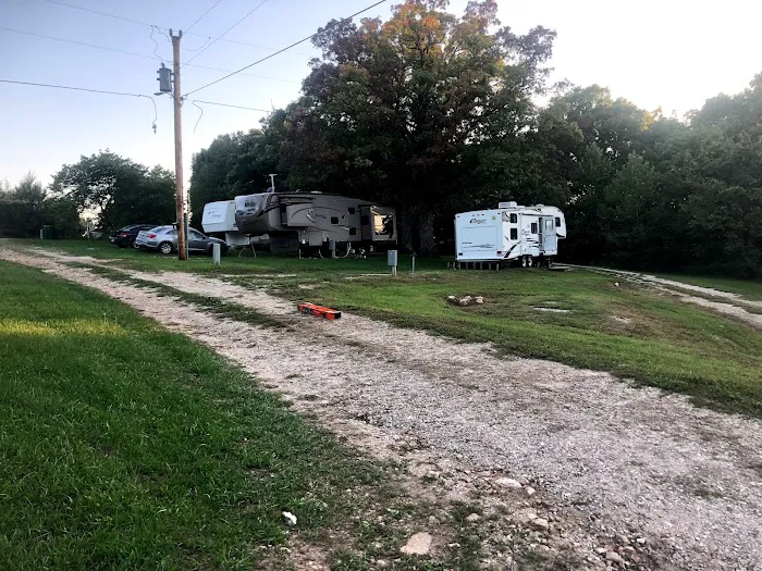 Cozy Camper RV Park 10