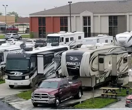 R.V. Express 66 RV Park