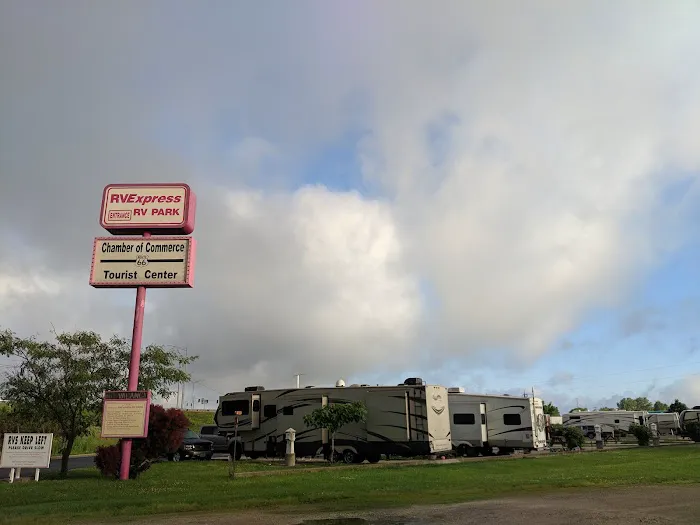 R.V. Express 66 RV Park 3