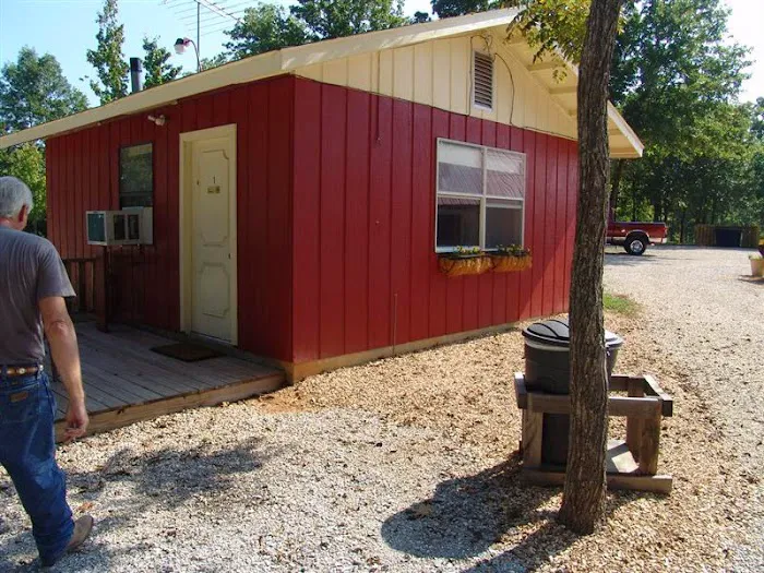 Ozarks Mountain Springs R.V. Park & Cabins 2