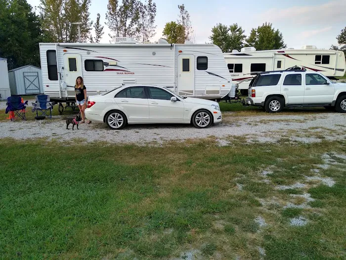 Henry's Mobile Home & RV Park 1
