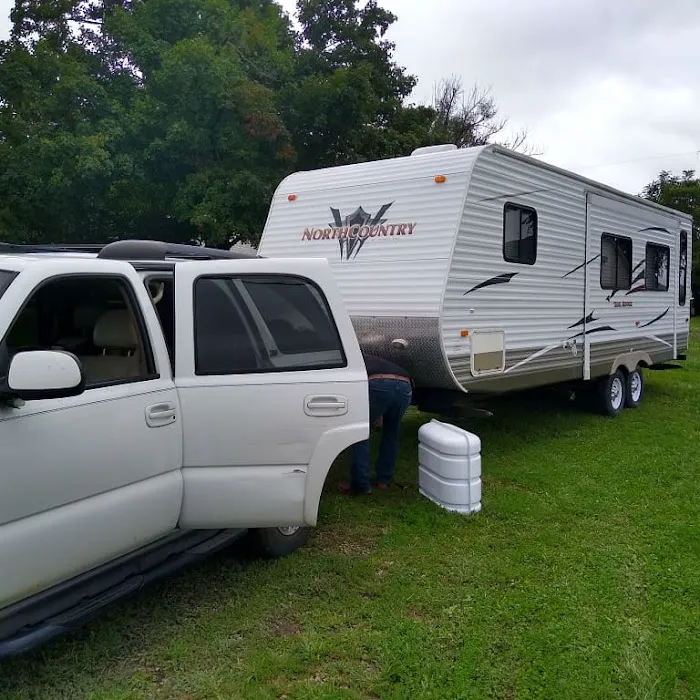 Henry's Mobile Home & RV Park 2