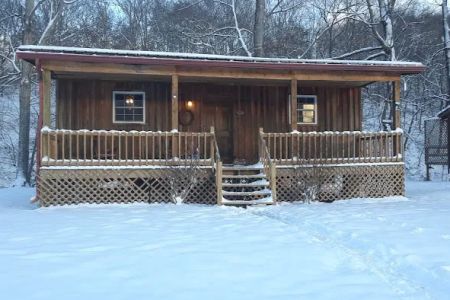 Creekside Cabins & RV Park